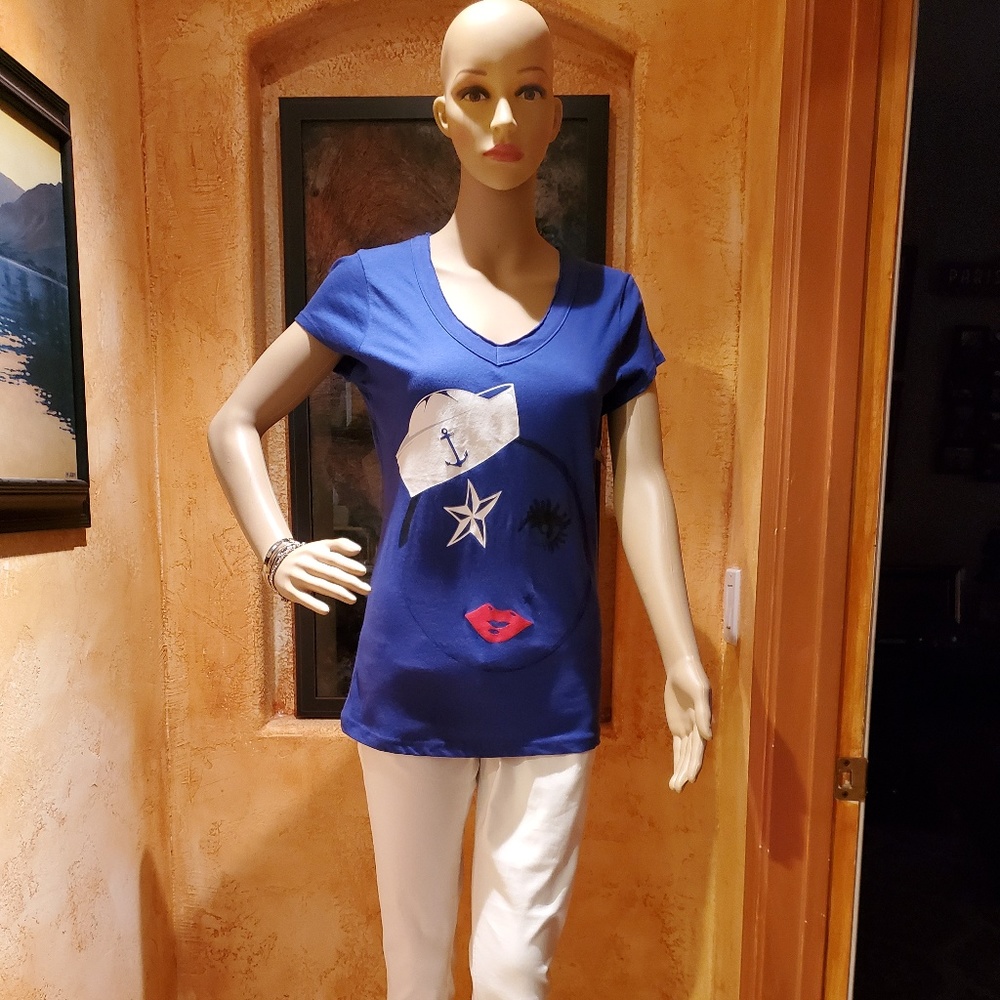 Miley Cyrus/MAX AZRIA Tee  Jr Lg / Wm Sm   NWT